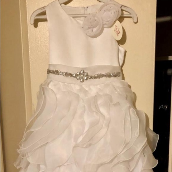 Flower Girl Dress - Picture 2 of 4